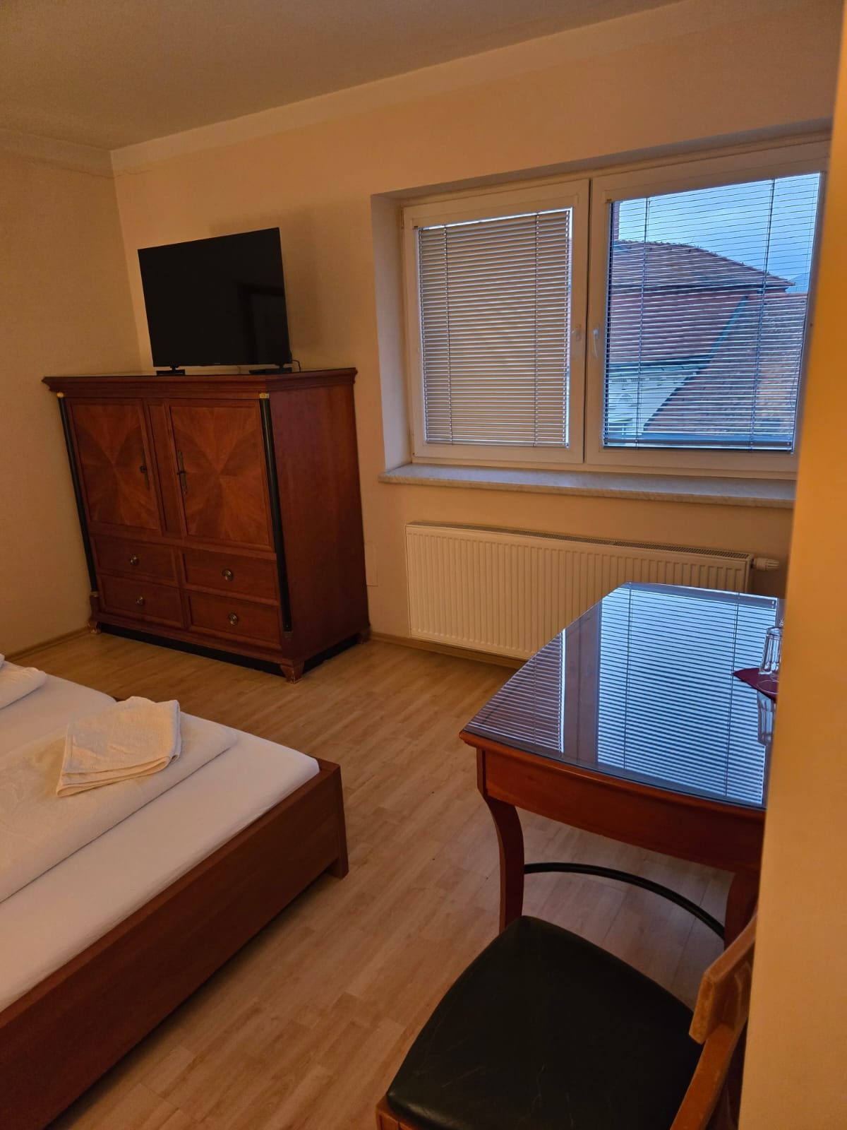 Privatzimmer nahe Baden bei Wien Privatzimmer nahe Baden bei Wien