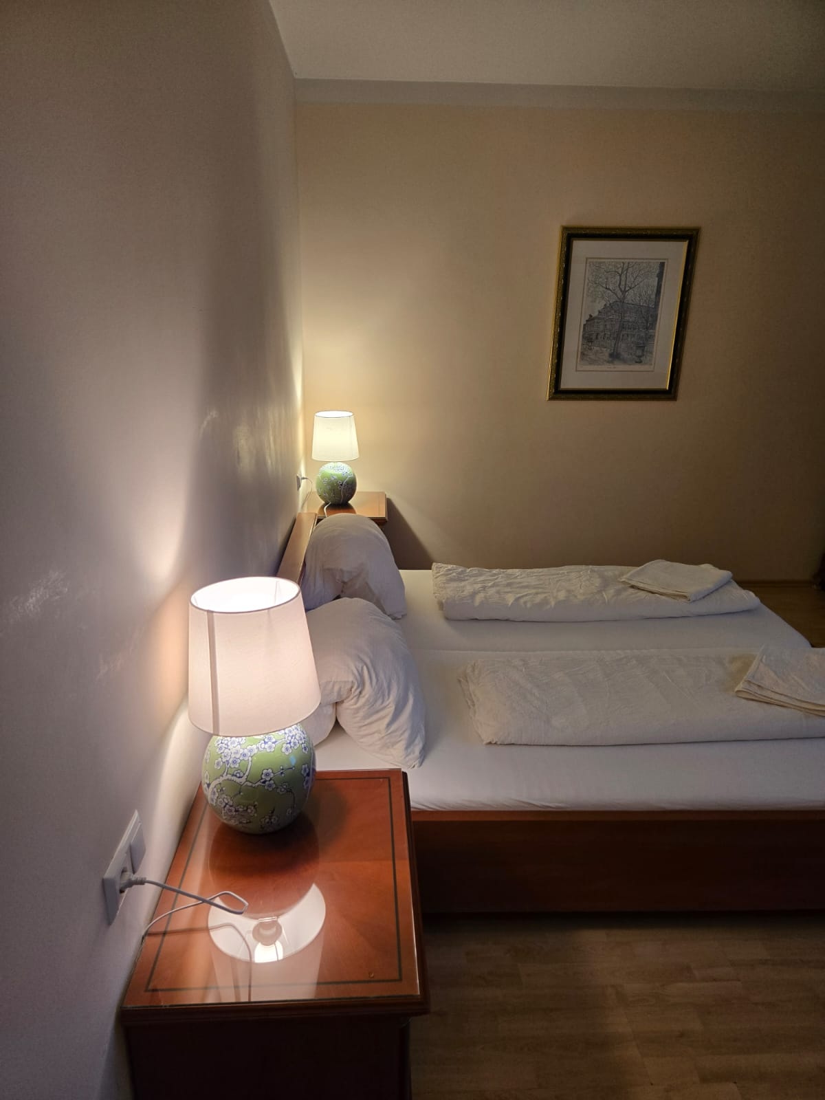 Privatzimmer nahe Baden bei Wien Privatzimmer nahe Baden bei Wien